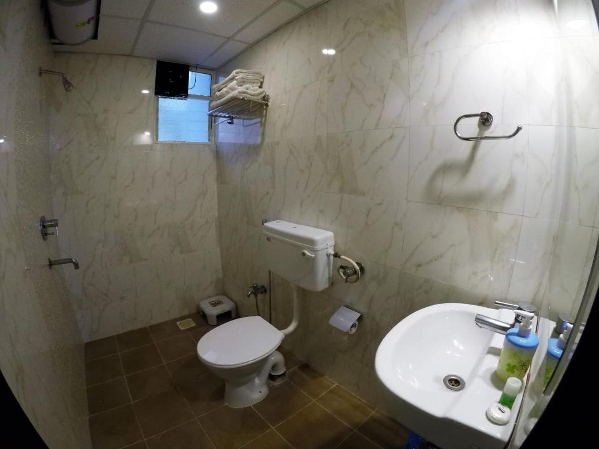 Apple Tree Apartments Koregaon Park Πούνε Εξωτερικό φωτογραφία