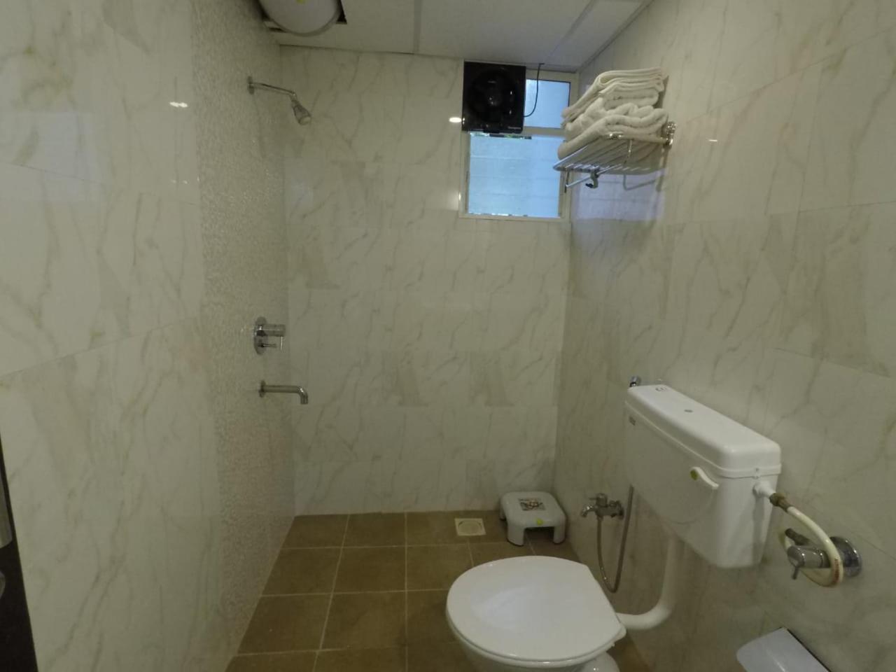 Apple Tree Apartments Koregaon Park Πούνε Εξωτερικό φωτογραφία