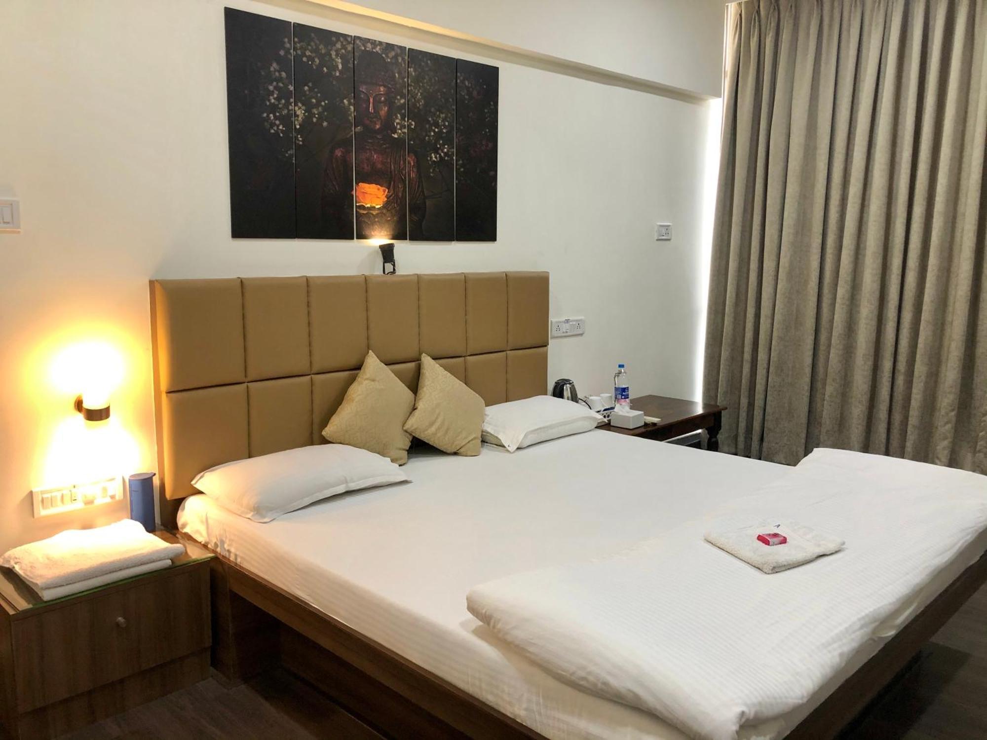 Apple Tree Apartments Koregaon Park Πούνε Εξωτερικό φωτογραφία